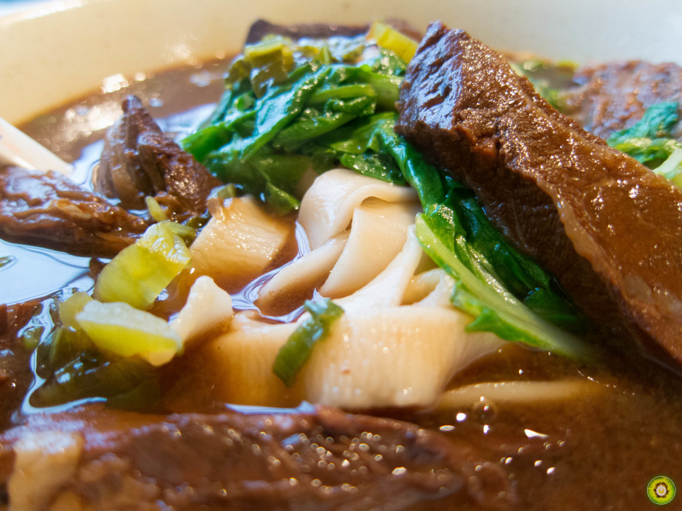 Beef w/ Spicy Noodle Soup